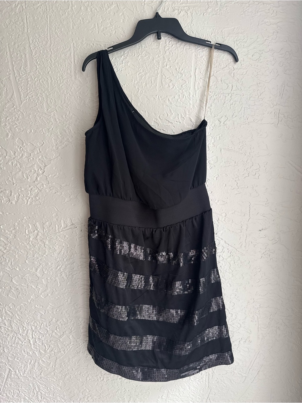 Black One-Shoulder Sequin Stripe Cocktail Dress